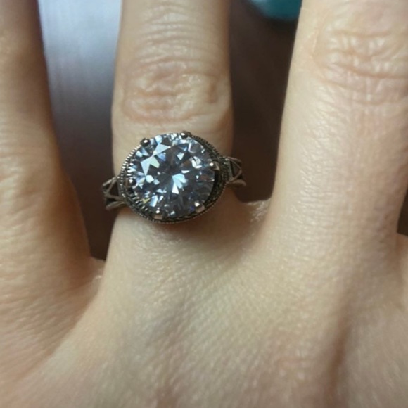 Antique reproduction ring - Picture 5 of 12